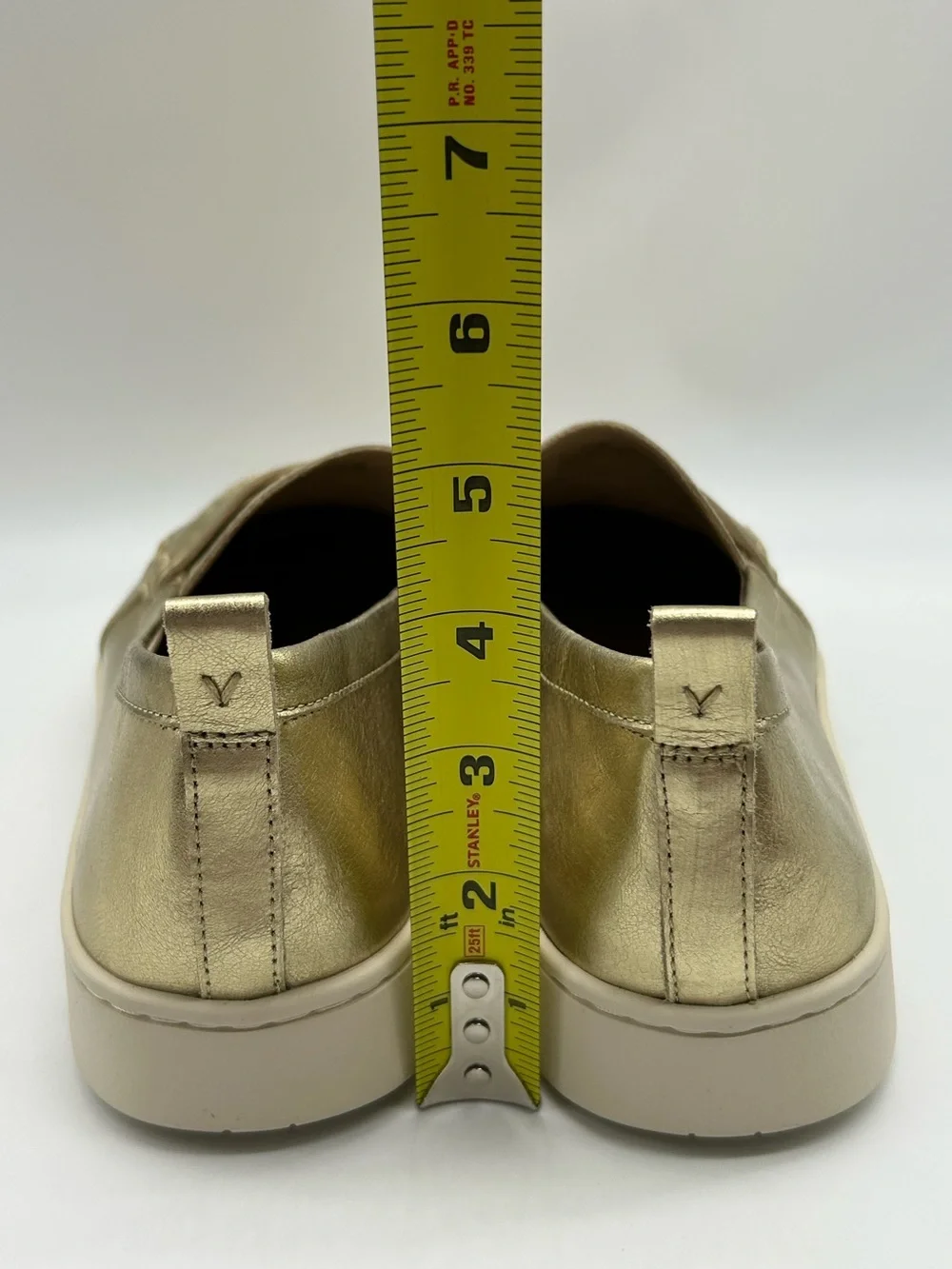 Vionic Uptown Gold Leather Platform Loafers Size 13M NWT Orthotic Comfort